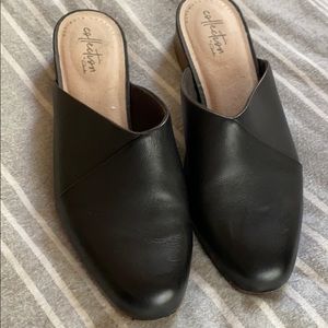 Clarks Ultimate Comfort Collection Mules